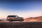 Lincoln Navigator Black Label 2017 года